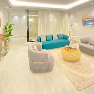 Spacious New 2 Bedroom Apt-in Amazing Location B9 الرياض